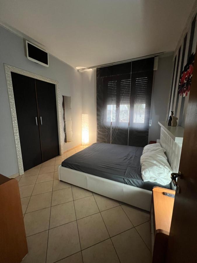 דירות מונטלופו פיורנטינו Casa Via Gramsci מראה חיצוני תמונה